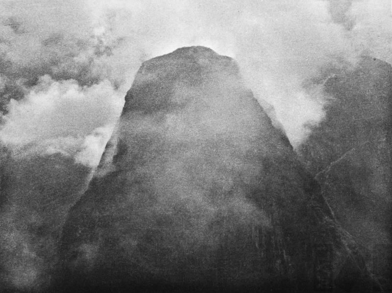 Putucusi Peak. Serie Machu Picchu Suite