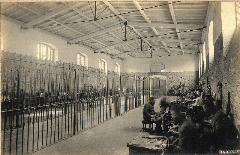 Penitenciaría de Lima, taller de zapatería