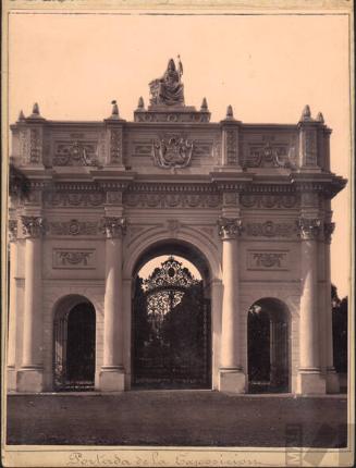 Arco de ingreso, Parque de la Exposición, Lima