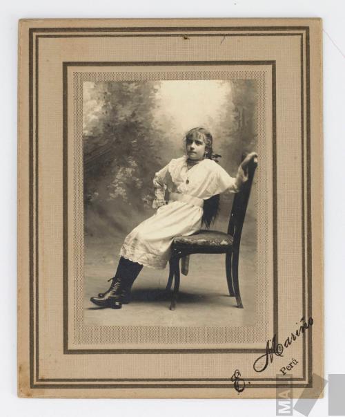 Clarisa E. Santa María