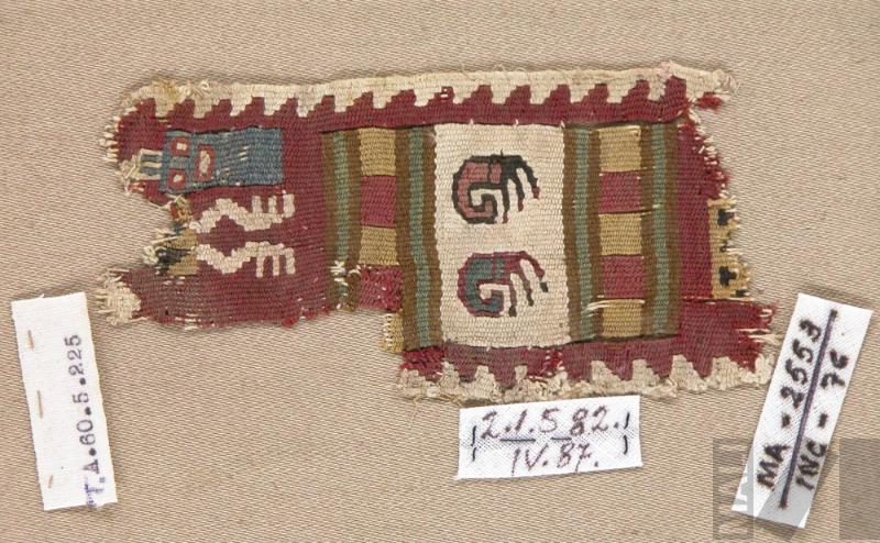 Fragmento de banda con diseños zoomorfos estilizados