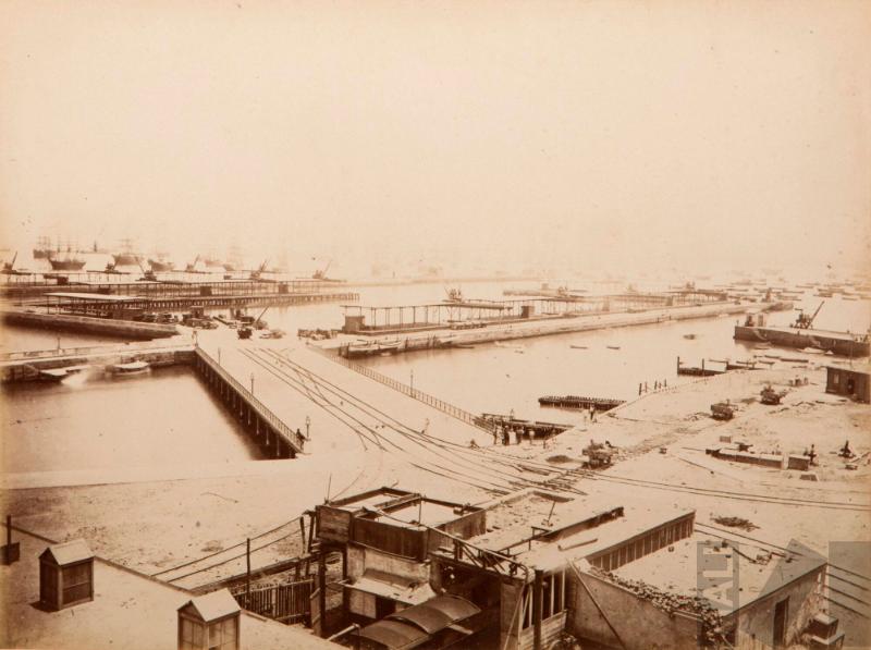 Muelle Dársena, Callao