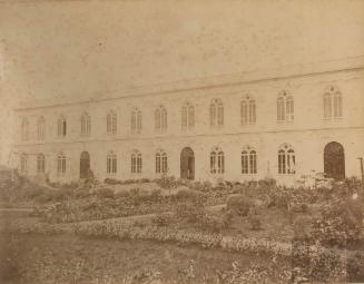 Fachada lateral izquierda del Palacio de la Exposición. Álbum Exposición de Lima.