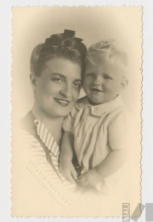 Mario Luis Canesa y su madre, Irma Zinhobl
