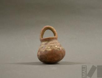 Olla miniatura con asa canasta