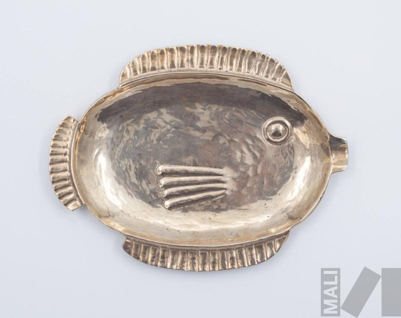 Cenicero en forma de pez