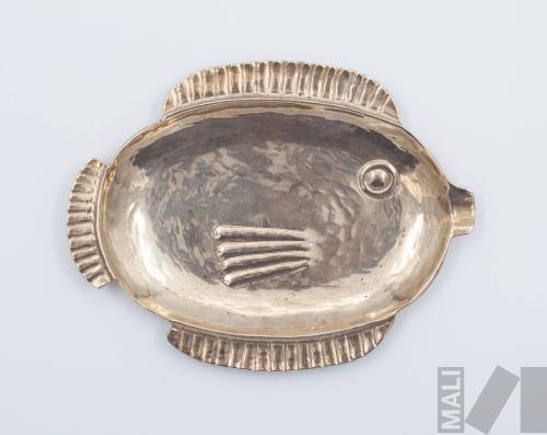 Cenicero en forma de pez