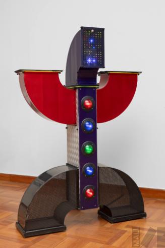 Super Lucciola, femme fatale
