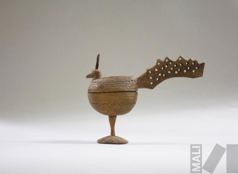 Alcancía en forma de pavo