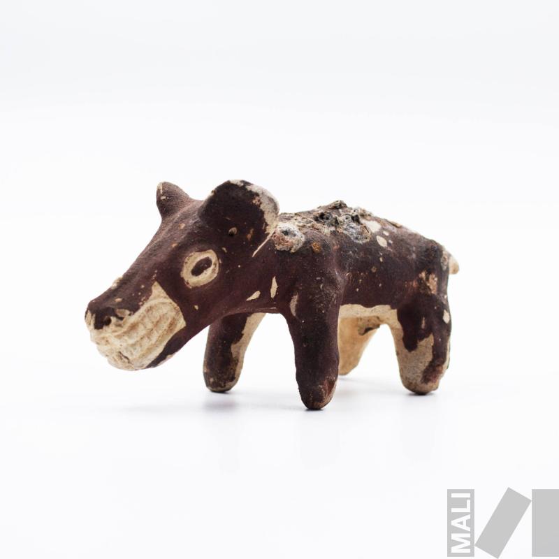 Conopa en forma de cánido