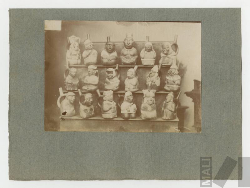 Cerámicas moche de la colección Nicolás Sáenz