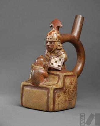 Botella gollete de asa estribo con representación de sacerdote frente a prisionero