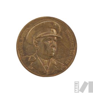 Moneda conmemorativa por la inauguración del Ministerio de Educación Pública