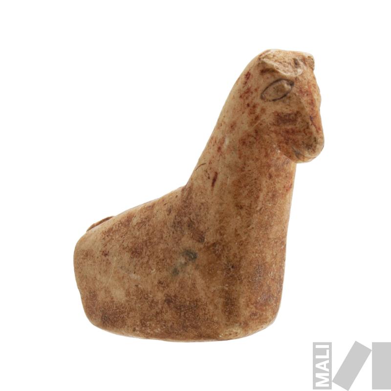 Illa en forma de camélido